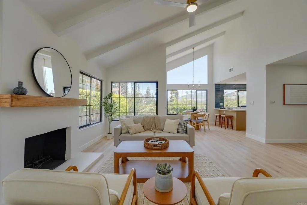 Photo of 1022 La Casa Drive