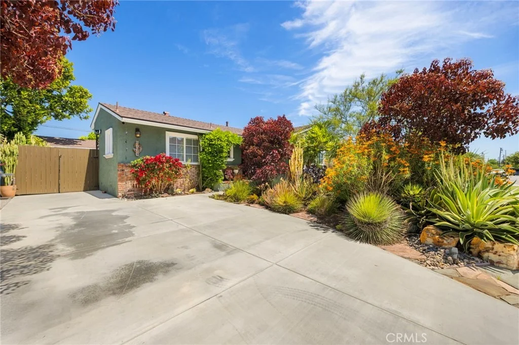 Photo of 5139 E Lanai Street