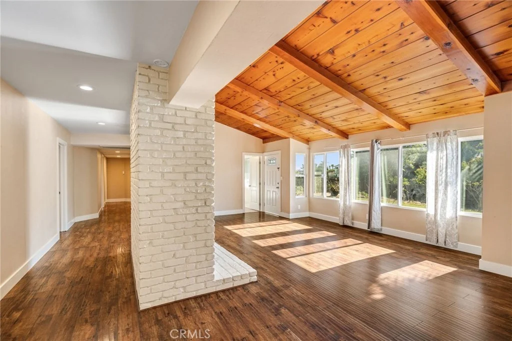 Photo of 4535 Avocado Boulevard