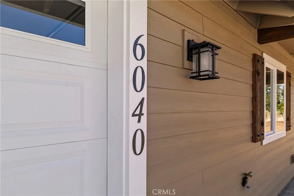Photo of 6040 Maxwood