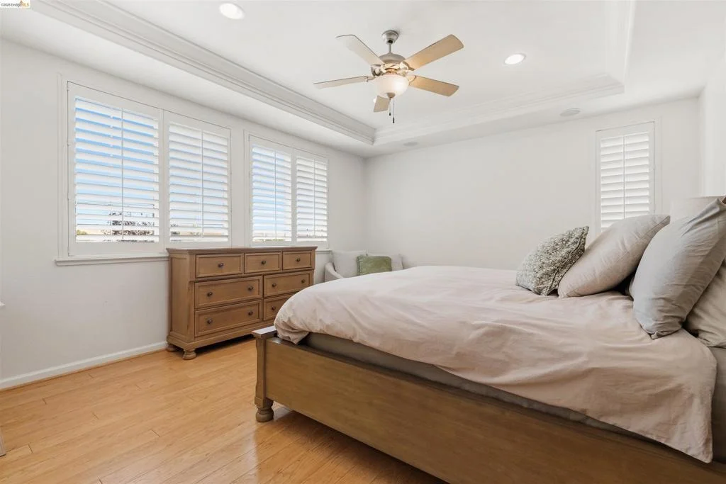 Photo of 9569 California Oak Cir