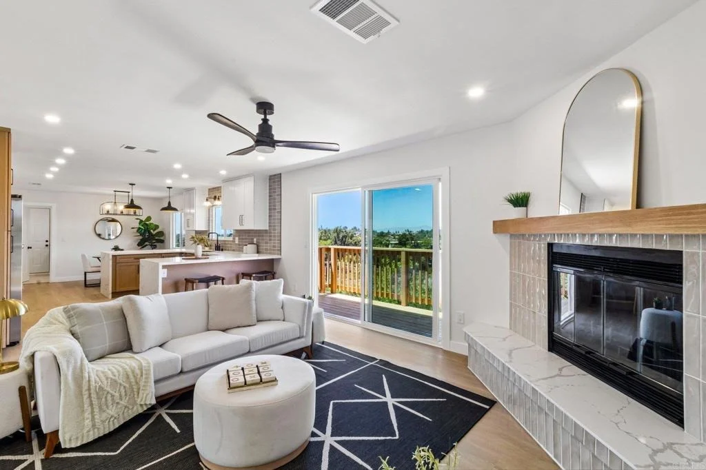 Photo of 221 Colina