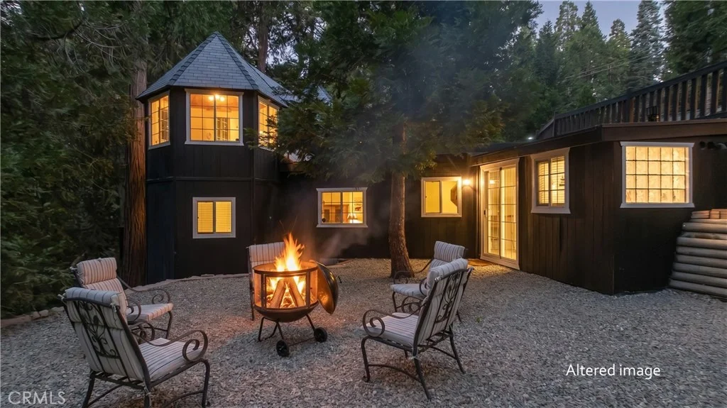Photo of 308 Cedarbrook Drive