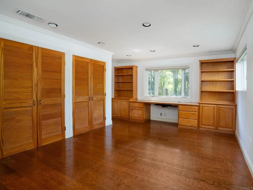 Photo of 33 Empty Saddle Lane