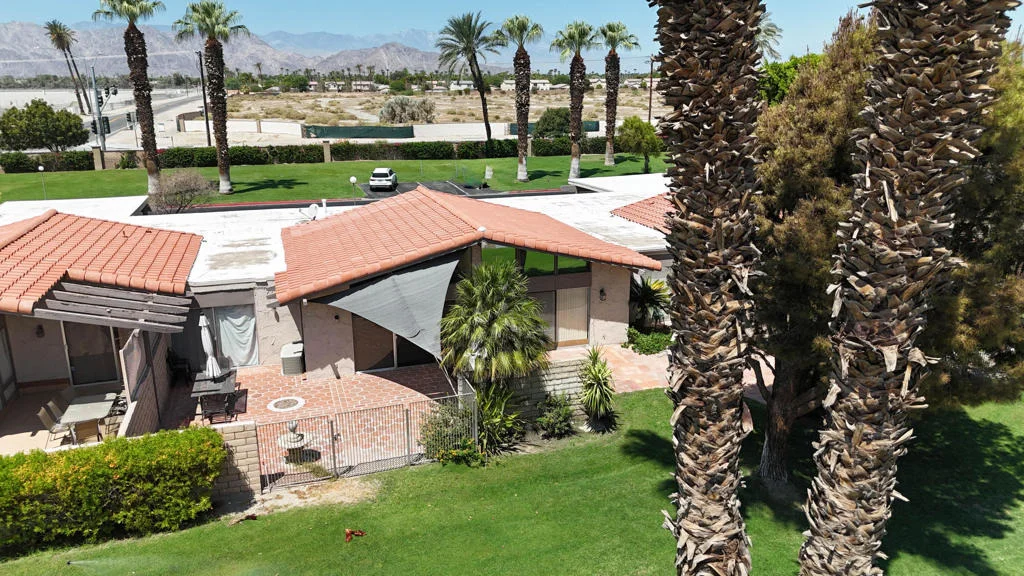 Photo of 48970 Cochran Drive