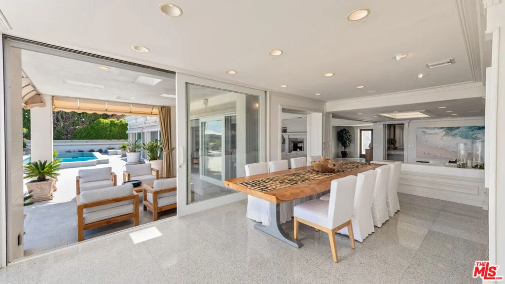 Photo of 29000 Cliffside Drive