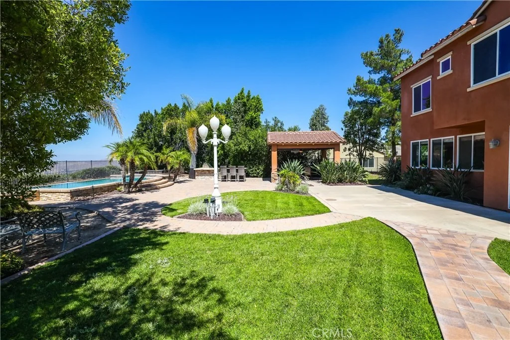 Photo of 1055 Lowry Ranch