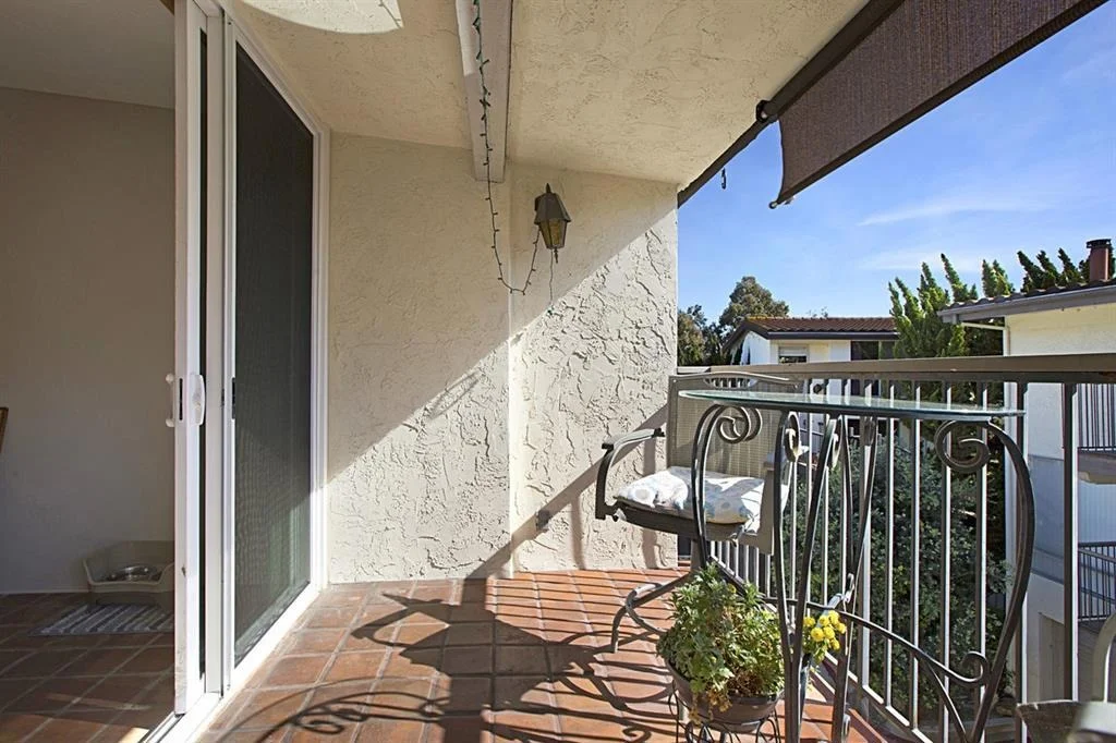 Photo of Unit G at 2402 Altisma
