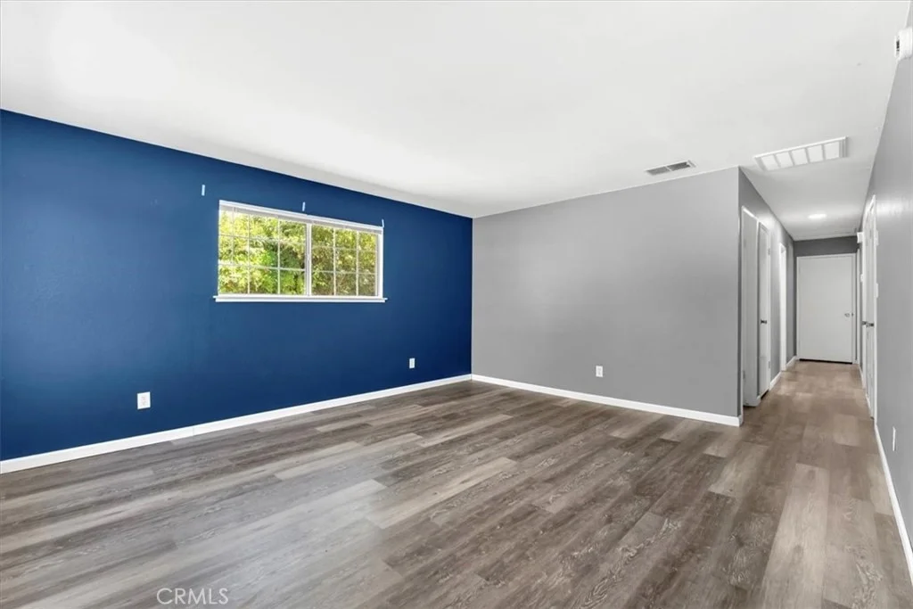 Photo of 695 Walton Drive