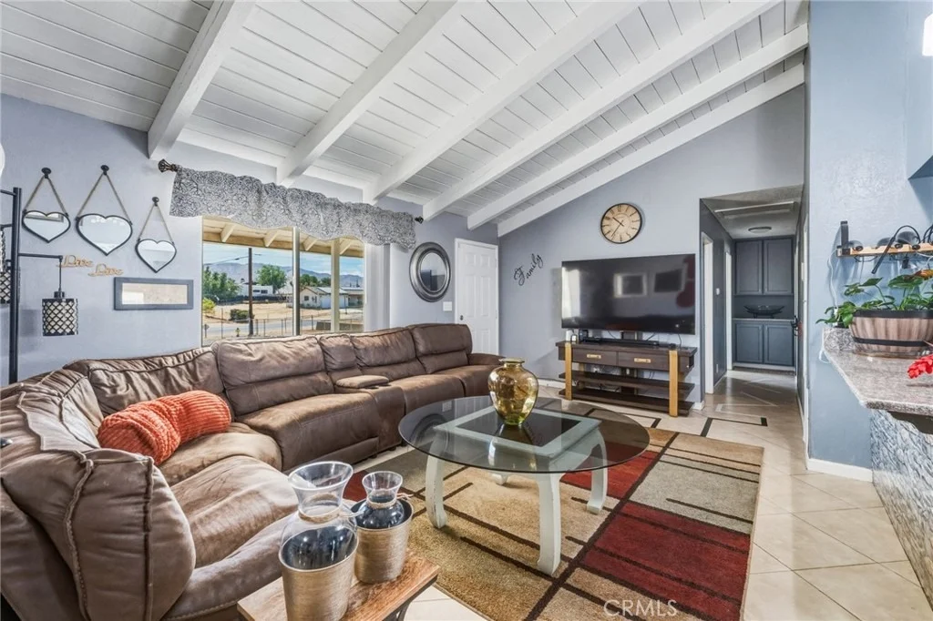 Photo of 9172 Jacaranda