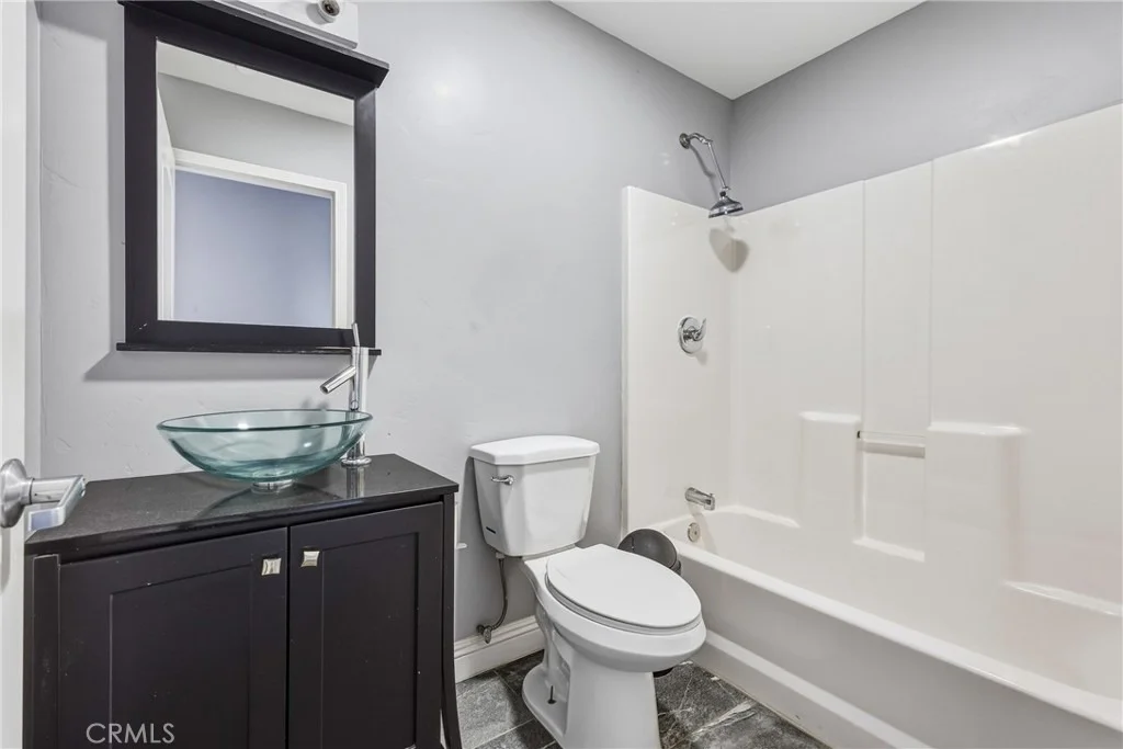 Photo of 3788 Olivera
