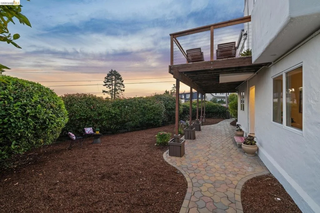 Photo of 708 Grizzly Peak Blvd