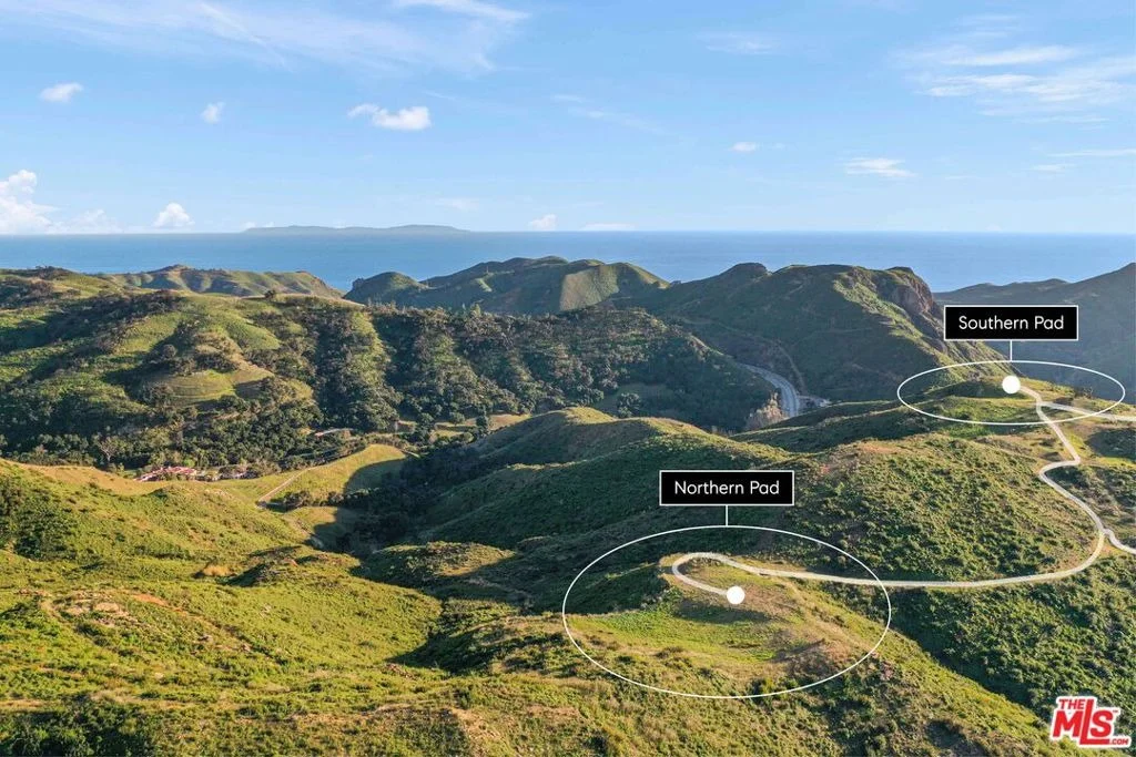 Photo of 1100 Kanan Dume Road
