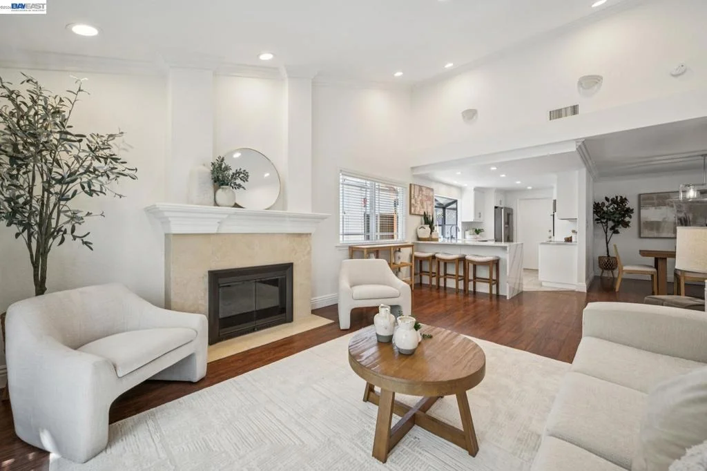 Photo of 238 Delta Pl