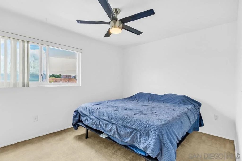 Photo of Unit UNIT3 at 888 Cherrywood Way
