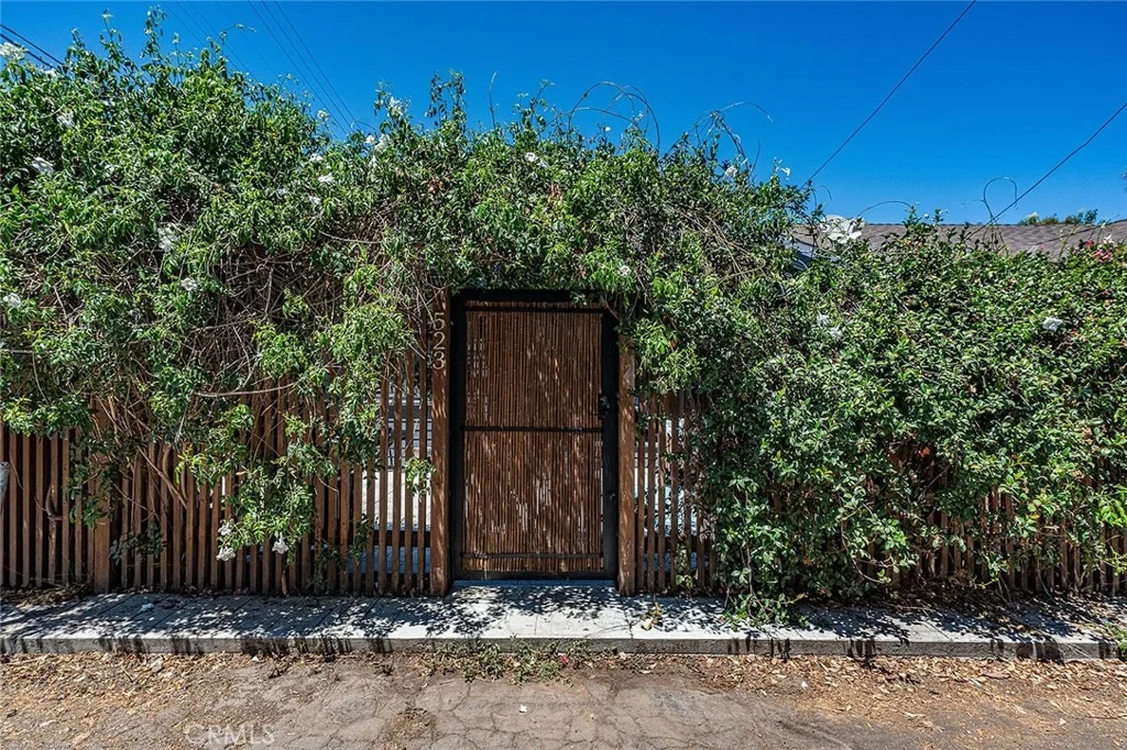 Photo of 523 Olive
