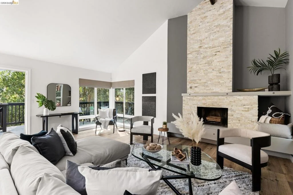 Photo of 6931 Pinehaven Rd