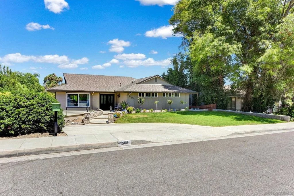 Photo of 1508 Sunny Crest Dr.