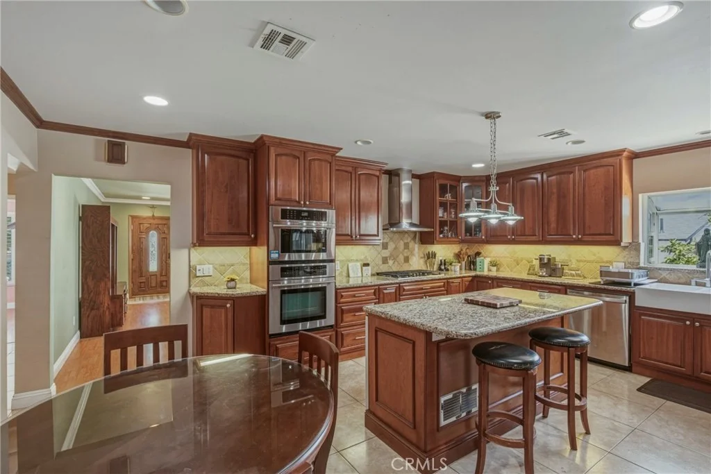 Photo of 3170 E Orange Grove