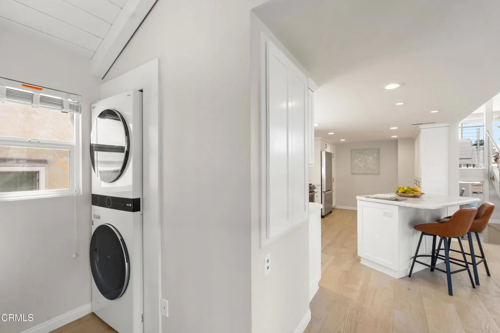 Photo of 5040 Island View Street