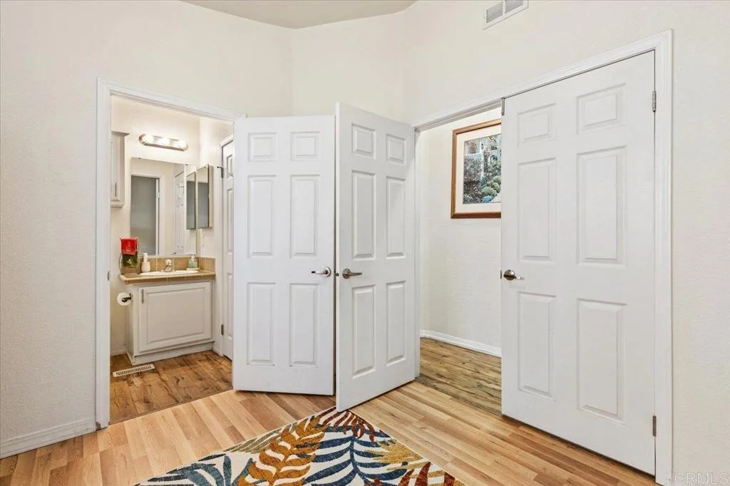 Photo of 176 Flicker Lane