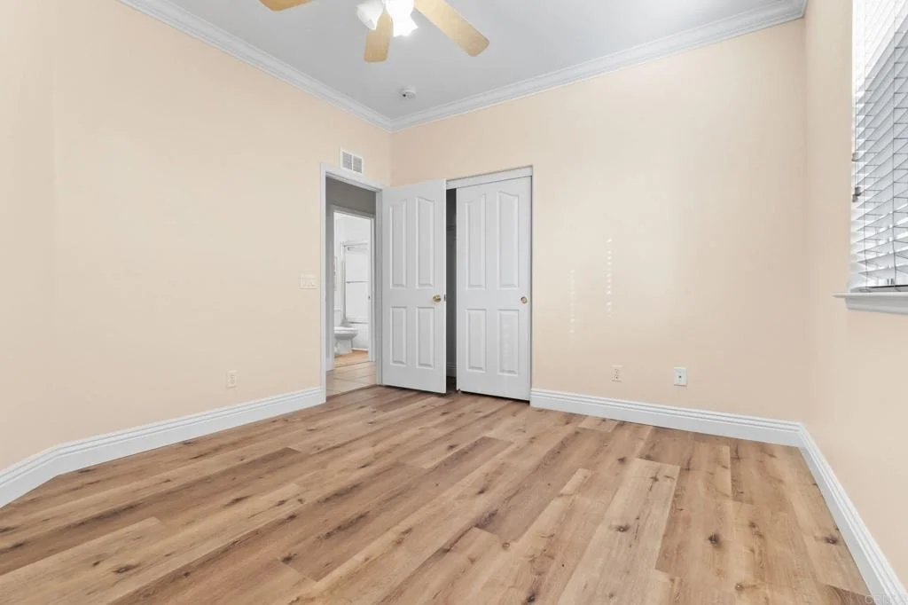 Photo of 33360 Barrington