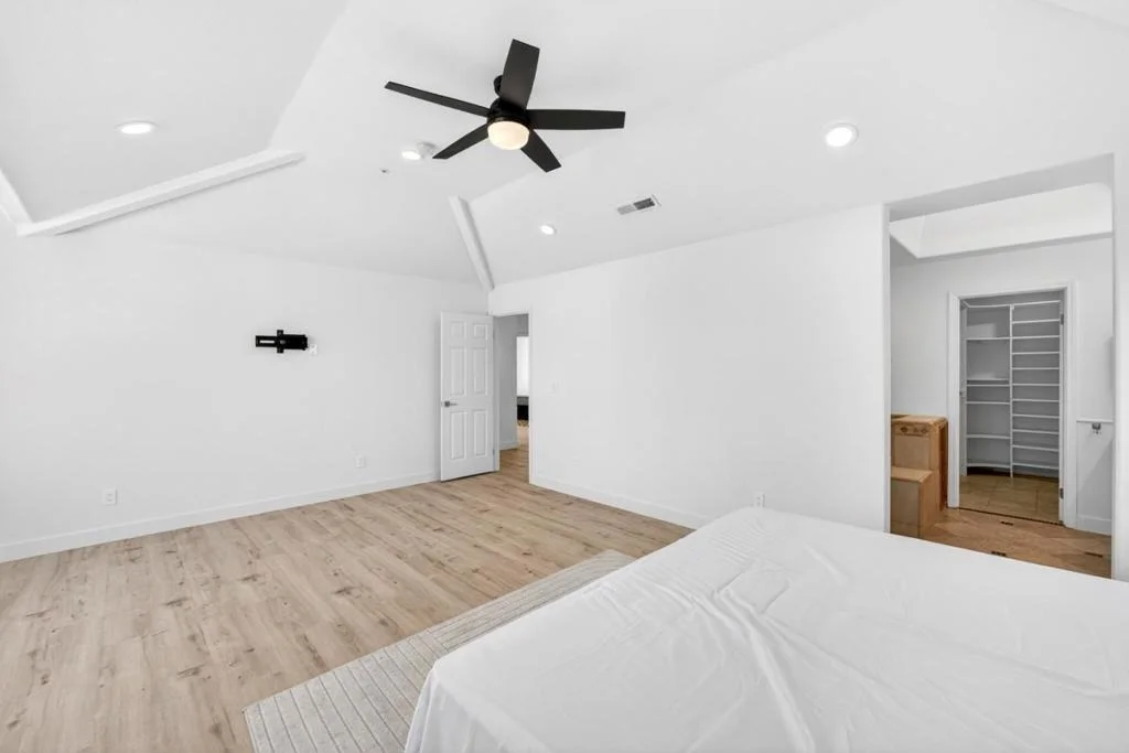 Photo of 15 Cheswick Circle