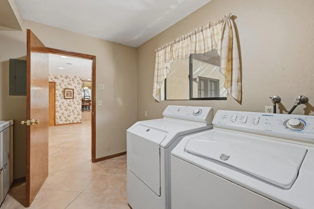 Photo of 1427 El Nido Drive
