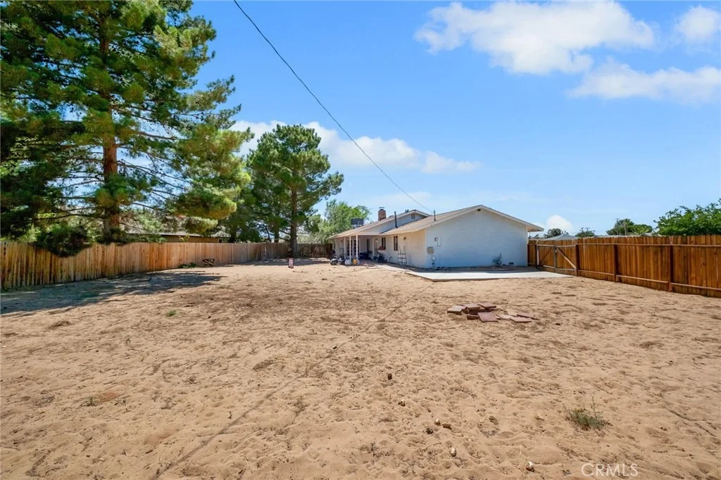 Photo of 13251 Winona