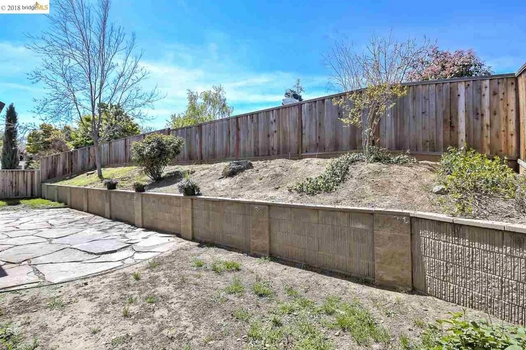 Photo of 1597 Dawnview Dr