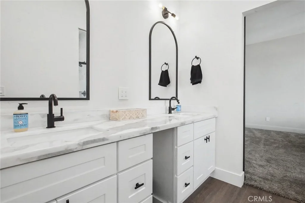 Photo of 952 Lido