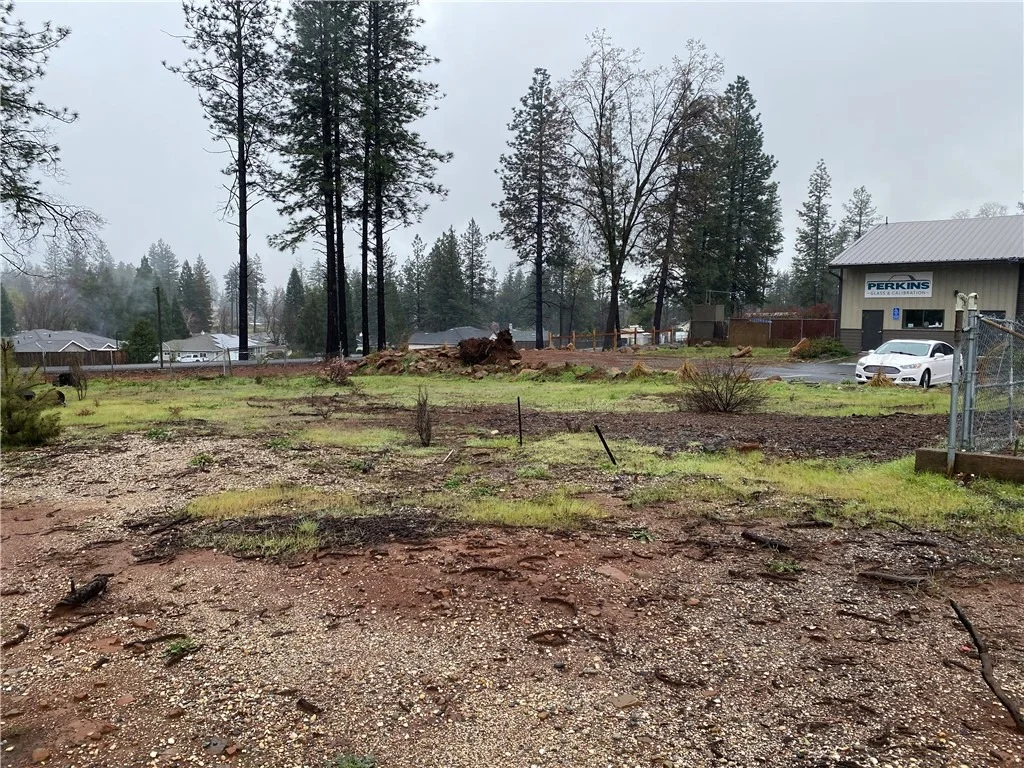 Photo of 9220 Skyway