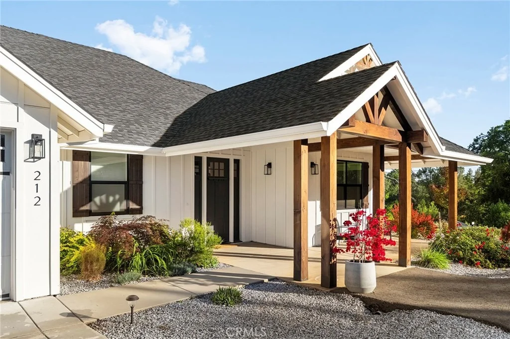 Photo of 212 Valley View Drive