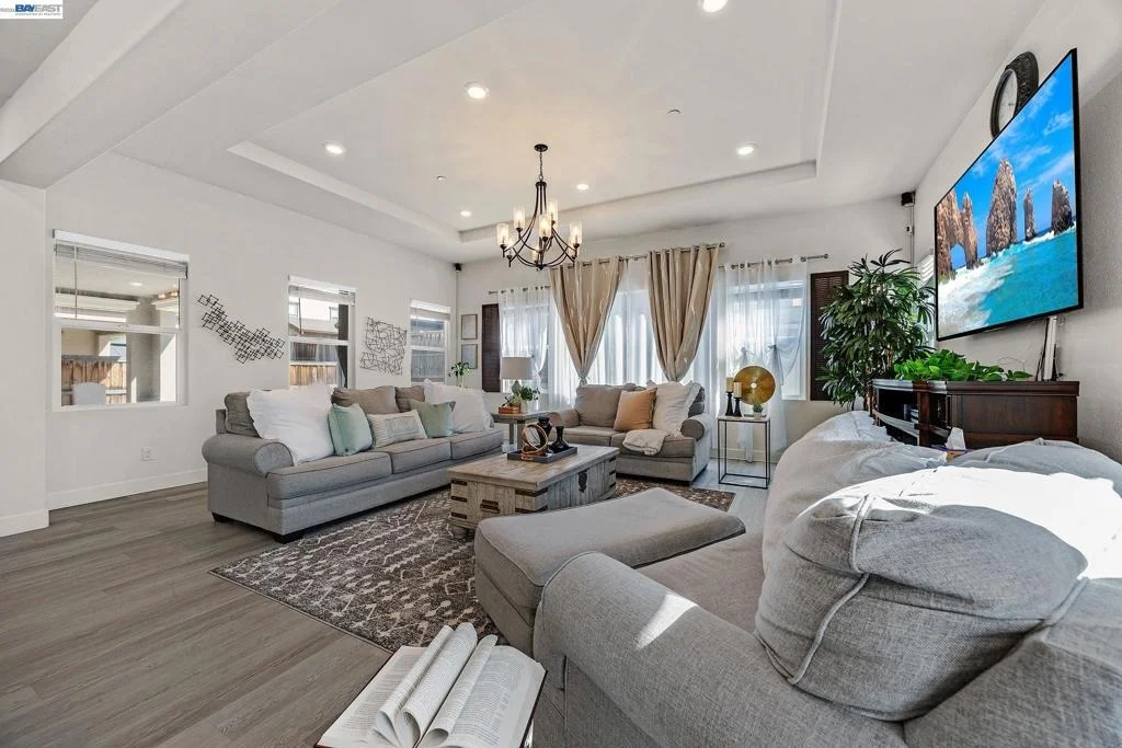 Photo of 1710 Flora Way