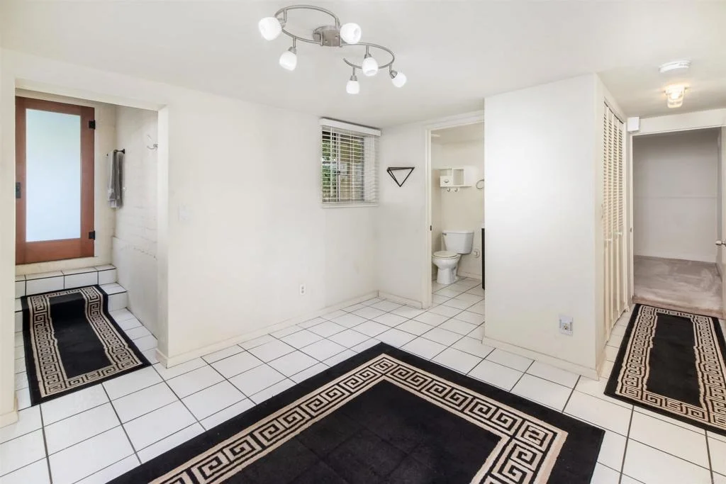 Photo of 2658 Highland Drive