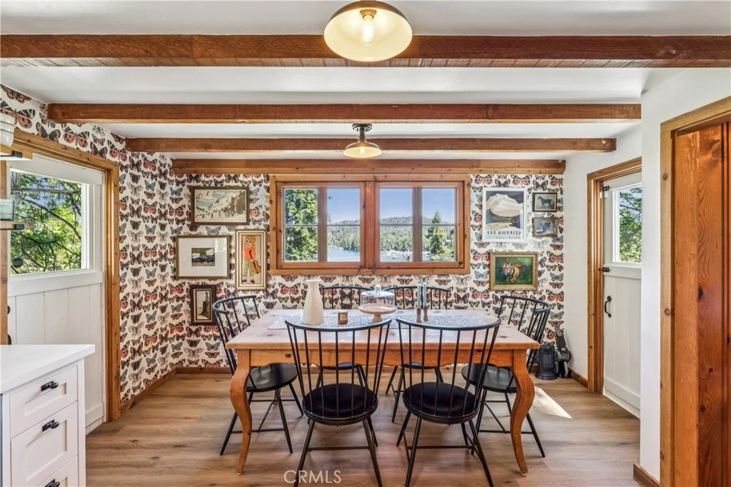 Photo of 28901 Palisades