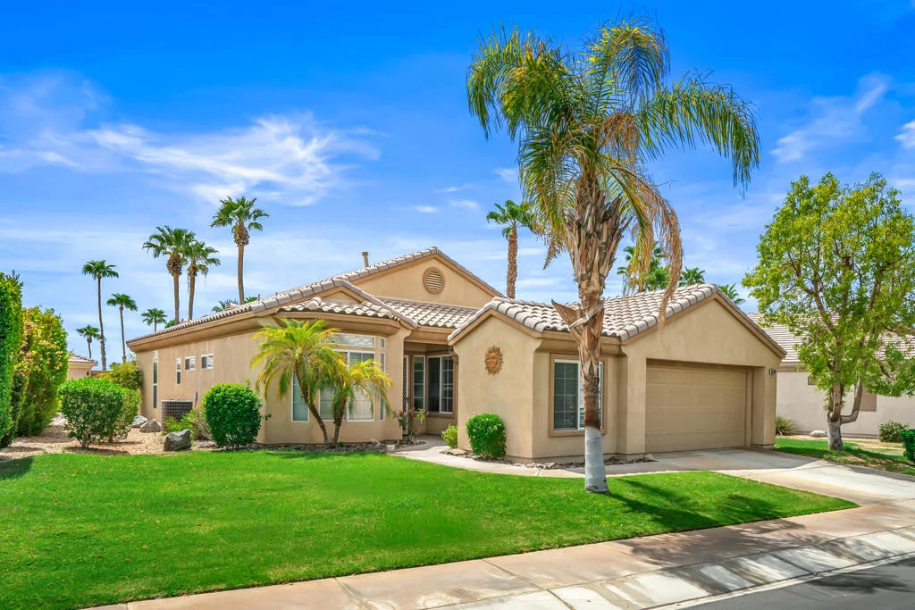 Photo of 43370 Saint Andrews Drive