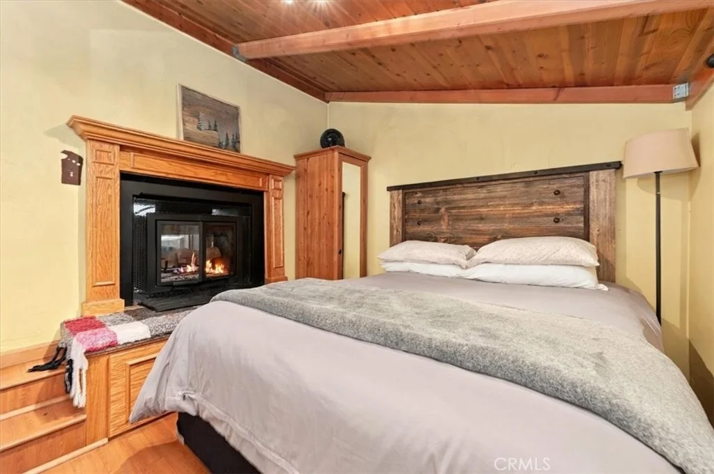 Photo of 42770 Cedar