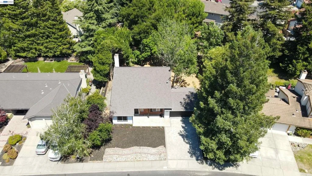 Photo of 2762 Derby Dr