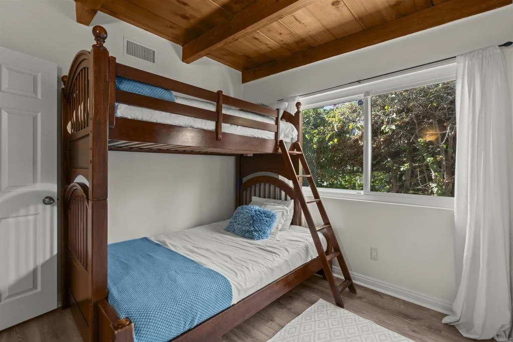 Photo of 4347 highland drive