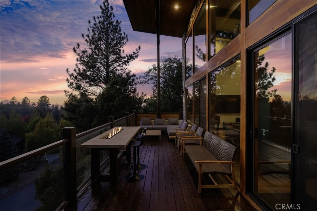 Photo of 43669 Ridge Crest