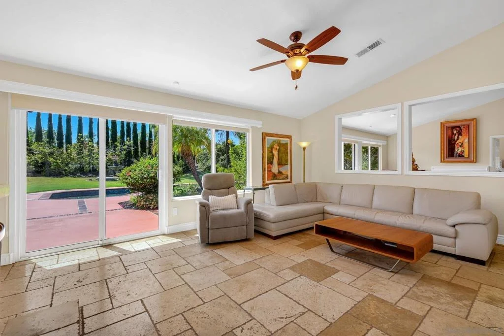 Photo of 2232 Eucalyptus