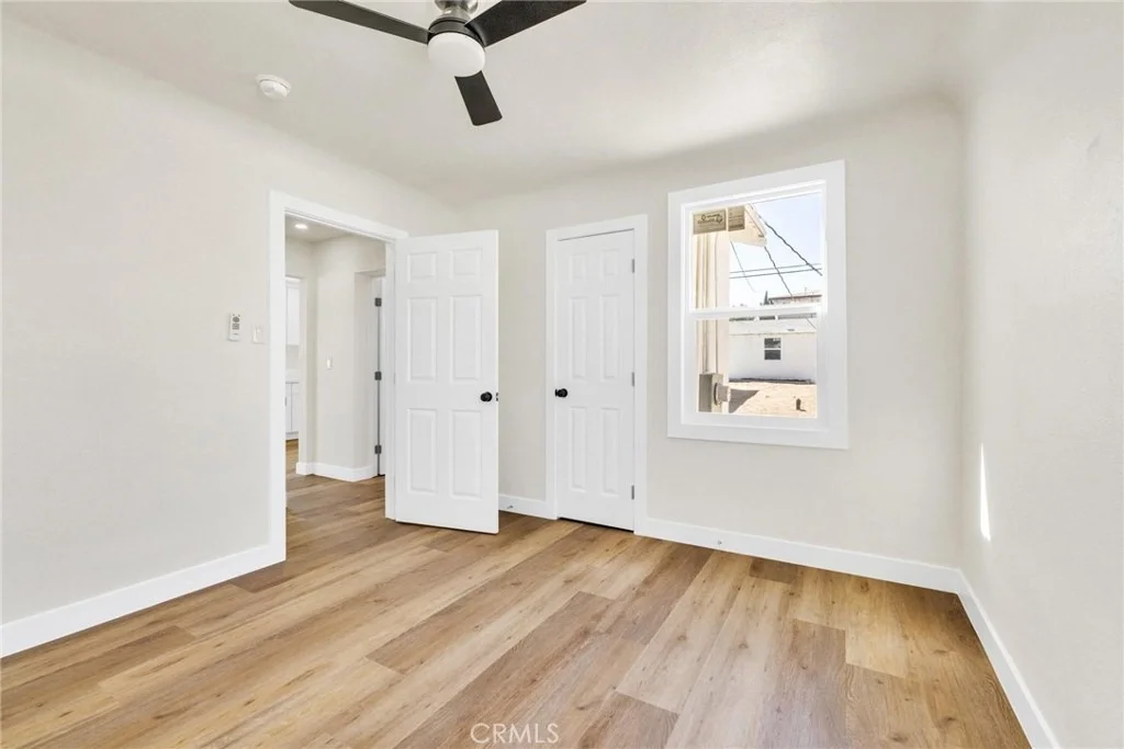 Photo of 124 W Fredricks