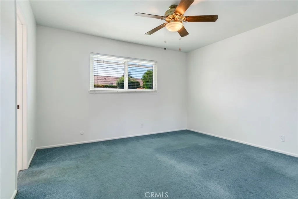 Photo of 1102 E. Amber Avenue