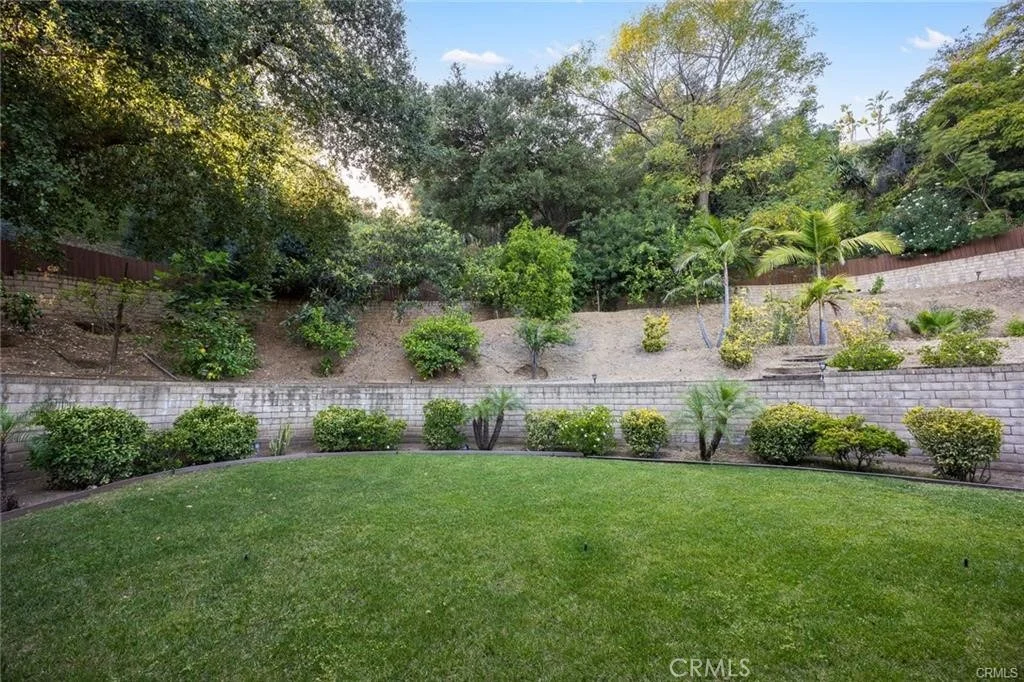 Photo of 2047 Carolwood Drive
