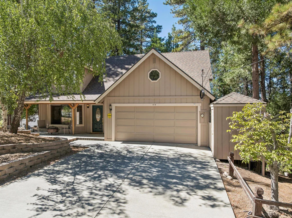 Photo of 414 Pioneer Road