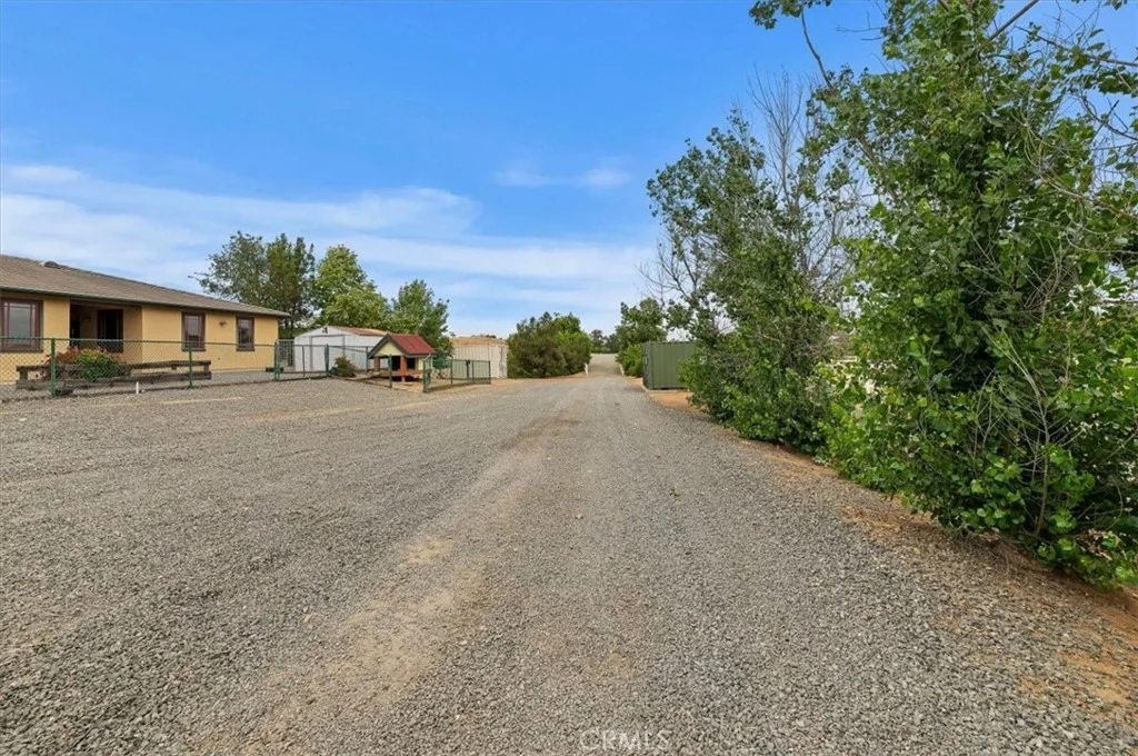 Photo of 16420 Rocky Glen Road
