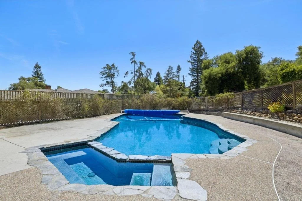 Photo of 23500 Sunset Drive