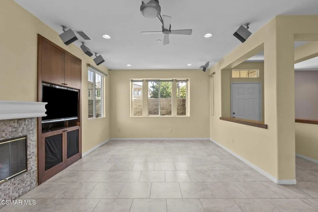 Photo of Unit B at 2980 Campa Way