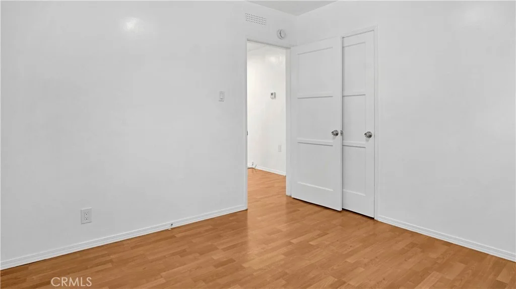 Photo of 9714 Paramount